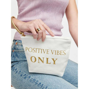 Borsa per il Trucco Qetesh in Tela, Grande Capacità, Portatile, con Stampa di Lettere Dorate e Cinturino da Polso per Viaggi e Vita Quotidiana - Product Image 3