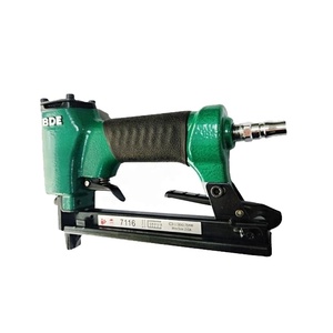 <span class=keywords><strong>Agrafeuse</strong></span> pneumatique en acier <span class=keywords><strong>pour</strong></span> la construction de meubles - Product Image 1