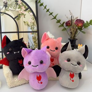 Al por mayor: Llavero de muñeco de peluche de murciélago pequeño y adorable, colgante de dibujos animados para bolso, muñeco de peluche pequeño de algodón PP, premio para máquina de garras, regalo para niñas - Product Image 6