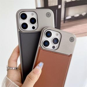 Nueva <span class=keywords><strong>Funda</strong></span> Popular de Cuero para <span class=keywords><strong>iPhone</strong></span> 17 16 15 14 <span class=keywords><strong>13</strong></span> Pro, <span class=keywords><strong>Funda</strong></span> Metálica de Aleación de Aluminio con Diseño de Aromaterapia y Protección de Lente - Product Image 5