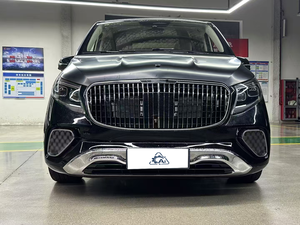 C-2025 arrivée pour <span class=keywords><strong>mercedes</strong></span>-benz VITO <span class=keywords><strong>classe</strong></span> V W447 lifting à GLS Maybach Style Kit de carrosserie V220d <span class=keywords><strong>V250d</strong></span> calandre de pare-chocs avant voitures - Product Image 4