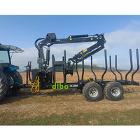 Matériel de Travail du Bois: Remorque Forestière 8 Tonnes Montée sur Tracteur avec Grue Hydraulique Chargeuse de Bûches et Grappin