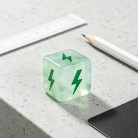 Dés en résine effet jade avec logo gravé, dés de jeu en forme de cube, vert avocat frais, blanc laiteux, dés RPG