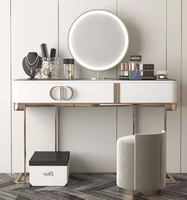 Station de maquillage compacte avec miroir et armoire, design gain de place pour petite table de toilette de chambre à coucher