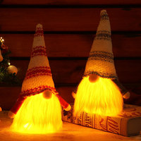 Nouvelle Décoration de Noël Transfrontalière : Poupée Sans Visage Rudolph Lumineuse en Peluche avec Chapeau Rayé pour Vitrine et Fête