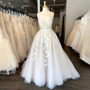 Robe <span class=keywords><strong>de</strong></span> mariée simple et rêveuse, style forêt, col en V profond, ornée <span class=keywords><strong>de</strong></span> cristaux, nouveau modèle, pour <span class=keywords><strong>mariage</strong></span> <span class=keywords><strong>civil</strong></span> ou bal masqué - Product Image 1