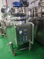 Prix usine agitateur en acier inoxydable de qualité alimentaire liquide lavage homogénéisation mélangeur crème faisant shampooing ligne de Production moteur