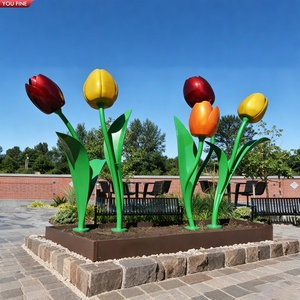 YOUFINE Escultura de Tulipán de Acero Inoxidable, Estatua de Flor Metálica Colorida, Decoración Artística para Jardín Exterior y Plaza - Product Image 1