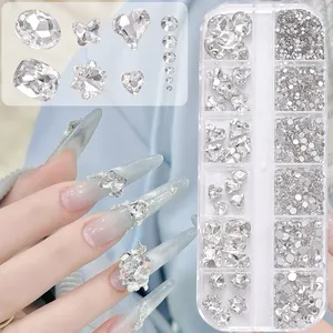 1 Caja de Diamantes de Imitación 3D Transparentes para Decoración de Uñas, 12 Formas Variadas: Ovaladas, Mariposa, Corazón, Flor, Redondas, para Manualidades y Decoración de Uñas - Product Image 1