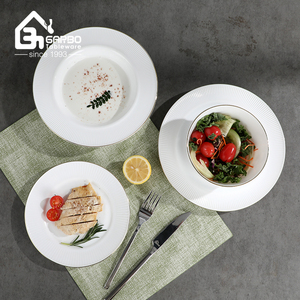 Assiette à soupe en verre opale blanc de luxe avec bord doré, 200 mm, vaisselle en verre laiteux, assiette ronde à rayures, plat profond en verre de 20 cm - Product Image 6
