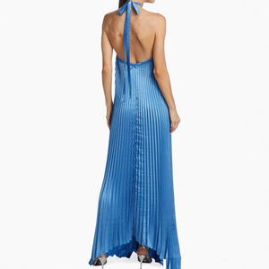 Sitio Independiente para Mujeres Europeas y Americanas: Vestido Largo Sexy con Cuello Halter, Espalda Descubierta, Cintura Alta, Plisado y sin Mangas, Moda Otoñal - Product Image 3