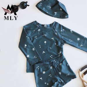 Ensemble de shorts à manches longues MLY avec impression de conception personnalisée, ensemble de maillots de bain pour enfants et garçons, bikini pour enfants - Product Image 1