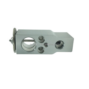 Válvula de expansión del evaporador de aire acondicionado Válvula de aluminio 92200-EB70A para Nissan Navara Pathfinder Subaru Forester 92200EB70A - Product Image 1