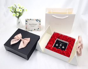 Caja de regalo de San Valentín para dama de honor, <span class=keywords><strong>Rosa</strong></span> eterna, joyería de flores, anillo, collar, embalaje - Product Image 1