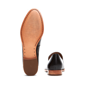 Chaussures en cuir véritable pour femmes, avec semelle intérieure rembourrée, faciles à enfiler, grandes tailles, style smoking slippers - Product Image 4