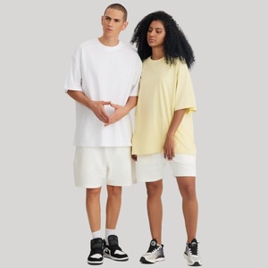 T-shirt de luxe uni anti-rétrécissement 245g poids lourd 100% coton surdimensionné Boxy recadrée pour hommes - Product Image 2