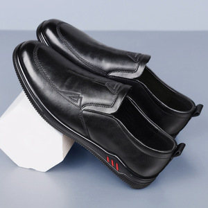 Sandalias de cuero perforado para hombre, zapatos casuales transpirables para conducir, para adultos, cuatro estaciones, color blanco - Product Image 3