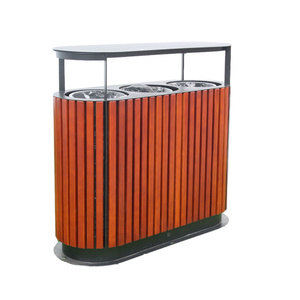Meubles d'extérieur <span class=keywords><strong>Poubelle</strong></span> en bois à 3 compartiments à l'extérieur du parc <span class=keywords><strong>de</strong></span> la rue <span class=keywords><strong>Poubelle</strong></span> <span class=keywords><strong>de</strong></span> <span class=keywords><strong>tri</strong></span> <span class=keywords><strong>Poubelle</strong></span> <span class=keywords><strong>de</strong></span> recyclage publique - Product Image 3