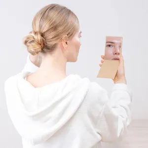 Espejo de maquillaje plegable portátil cuadrado compacto sin marco delgado de textura suave