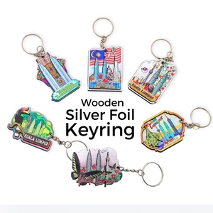 Hot Selling Low Price Rich Variety Interesting Wooden Silver Foil Key Chain Customized Wood Keychain Waterproof