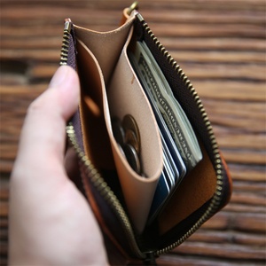 Luxury Unisex Zipper <b>Pocket</b> Genuine RFID Short Vintage Vegetable Tanned Zipper Wallet with Unisex Style - Product Image 2