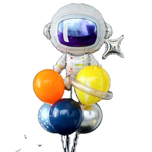 Set di Palloncini a <span class=keywords><strong>Tema</strong></span> Spazio, Palloncini in Foil di Astronauti e Razzi, Bouquet da Tavolo per Compleanno di Ragazzi, Palloncini in Lattice con Supporto per Decorazioni - Product Image 1