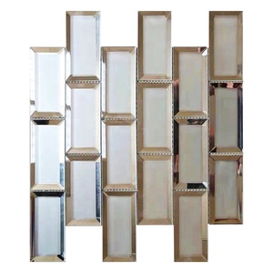 Luxe Perle Blanc Bord Biseauté <span class=keywords><strong>Miroir</strong></span> Cristal Verre Mosaïque Mur 3D <span class=keywords><strong>Effet</strong></span> Ruban Décor Moderne Métal Texture Verre Mosaïque Carreaux - Product Image 4