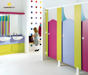 Meubles scolaires durables en stratifié compact, cabines sanitaires sécurisées pour enfants, cloisons imperméables pour toilettes d'enfants pour la maternelle - Product Image 4