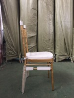 Chaise Chiavari empilable dorée, démontable, en gros, avec structure en métal ou en résine, pour usage extérieur, repas, mariages, banquets, salles de réception