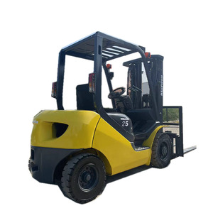 รถยก FD25 Komatsu เกรดสูงรถบรรทุกมือสองกำลังการผลิต2.5Ton ดีเซล - Product Image 1