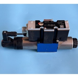 วาล์วควบคุมทิศทางแบบสัดส่วน Rexroth รุ่น 4WREE6V08-2X/G24K31/A1V-742 แรงดัน 315 บาร์ อัตราการไหล 60 ลิตร/นาที ระบบควบคุมไฮดรอลิก - Product Image 1