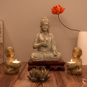 Statua di Buddha in Stile Zen, Piccolo Monge, Ornamento Decorativo per Scrivania, Ingresso, Soggiorno e Vetrina del Vino - Product Image 3