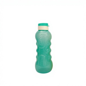 Botella de Agua Cilíndrica de Plástico Popelatte Premium de 500 ml, Ecológica, a Prueba de Fugas, Duradera, Modelo Digital LivPOP - Product Image 1