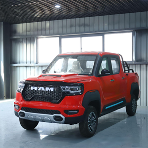 Veicolo Elettrico Fuoristrada Tipo Pickup Completamente Chiuso, Ibrido a Quattro Ruote con Autonomia di 201-300 km - Product Image 2