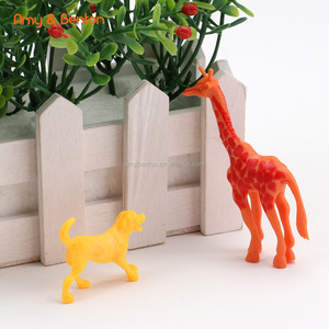 Figuras <span class=keywords><strong>de</strong></span> <span class=keywords><strong>Animales</strong></span> Pequeños, 12 Piezas Surtidas, Mini Juego <span class=keywords><strong>de</strong></span> Juguetes <span class=keywords><strong>de</strong></span> <span class=keywords><strong>Animales</strong></span> <span class=keywords><strong>de</strong></span> Plástico, Modelo <span class=keywords><strong>de</strong></span> Zoológico, Mini <span class=keywords><strong>Animales</strong></span> <span class=keywords><strong>de</strong></span> Plástico <span class=keywords><strong>Realistas</strong></span> para Contenedor Sensorial - Product Image 2