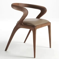 Chaise de salle à manger moderne de luxe en cuir et bois massif VL Duty pour la maison