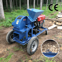 Broyeur à bois diesel portable certifié CE |   Haute productivité, capacité de 2T/H, diamètre maximal de 12 cm pour la sciure de bois