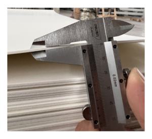 मुद्रण के लिए 1220x2440 मिमी मुक्त 1.8 मिमी सफेद <span class=keywords><strong>pvc</strong></span> फोम शीट प्लास्टिक शीट - Product Image 2