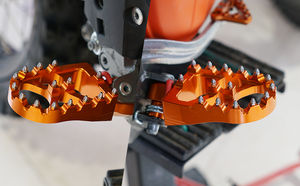 Repose-pieds de moto pour Yamaha YZ 65 85 <span class=keywords><strong>125</strong></span> 250 125X 250X 250FX 450FX <span class=keywords><strong>WR</strong></span> 250F 450F YZF WRF 250 450 2001 - <span class=keywords><strong>2022</strong></span> - Product Image 3