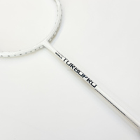Raquette de badminton de qualité professionnelle carbone de haute qualité avec des options de dureté PU à pleine adhérence 22-24L BS contrôle de balle de tension