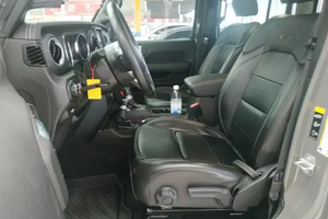 Jeep <span class=keywords><strong>Gladiator</strong></span> de Bajo <span class=keywords><strong>Precio</strong></span>, Gasolina 3.6, Camioneta Usada, 4x4, 4 Asientos - Product Image 5