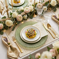 Assiettes de présentation rondes en verre perlé vert vintage de 13 pouces, motif soleil gaufré, pour décoration de table de banquet et mariage (vente en gros)