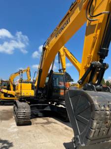 รถขุดตีนตะขาบฮุนไดมือสอง รุ่น Hyundai305lc-9s ประสิทธิภาพสูง สำหรับงานก่อสร้าง - Product Image 2