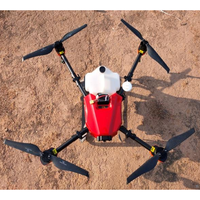 Drone de nettoyage de fenêtres puissant, drone de nettoyage de façades, drone de nettoyage de bâtiments haute pression