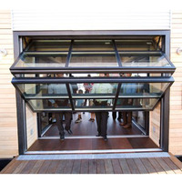 Porte de garage en verre pliable automatique sur mesure de haute qualité, porte moderne en alliage d'aluminium pliable bi-directionnelle