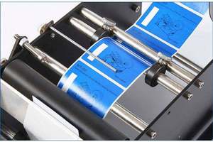 Máquina Etiquetadora Manual de Venta Caliente para Botellas Redondas con Adhesivo y Asa, Etiquetadora de Botellas de Vino, Pequeña Máquina de Embalaje - Product Image 5