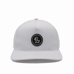 Gorra de Béisbol Snapback de 5 Paneles Personalizada de Alta Calidad, de Poliéster, PVC y Goma, con Parche Deportivo, Corte Láser, Orificios Transpirables y Estampado - Product Image 2