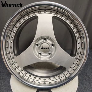 Jantes forgées Viorock : Jantes forgées en 2 pièces, 18 à 22 pouces 5*120, 5*112, jantes durables pour Mercedes Benz Lamborghini, roues de luxe - Product Image 3