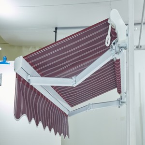 התאמה אישית של 5m retracable סגסוגת אלומיניום מודרנית אנטי-v pvdf pvdf פוליאסטר מרפסת גינה פעולה ידנית שמש - Product Image 2