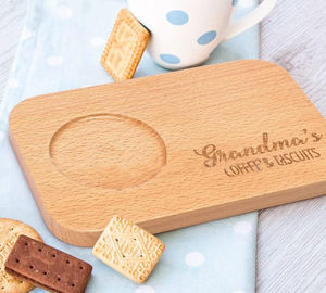 Plateau à café en bois de hêtre vintage gravé sur mesure, planche de service pour le petit-déjeuner, porte-tasses, plateau à collations, écologique, pour le camping - Product Image 3